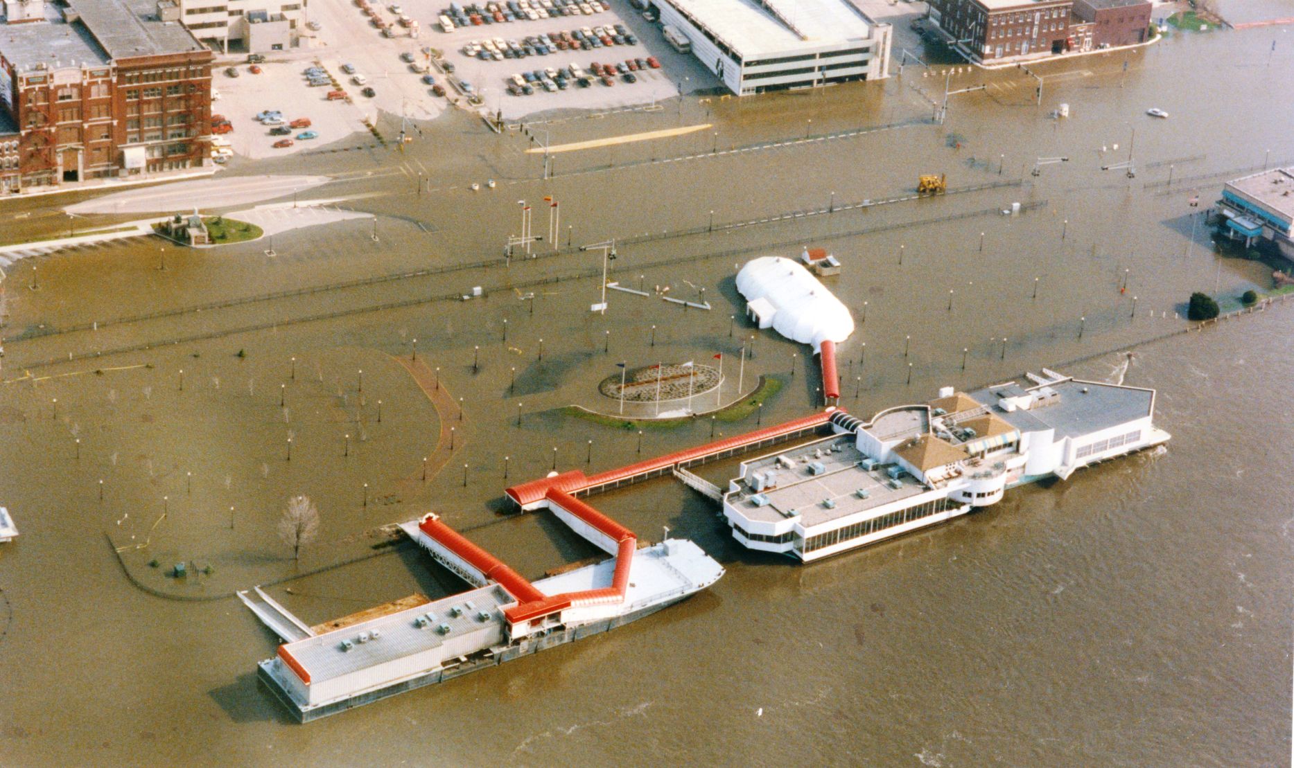 19930423 -- Davenport, Iowa